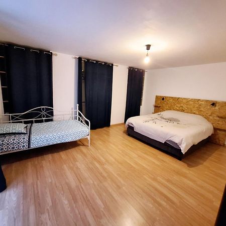 Charmante Maison A Haybes Dış mekan fotoğraf
